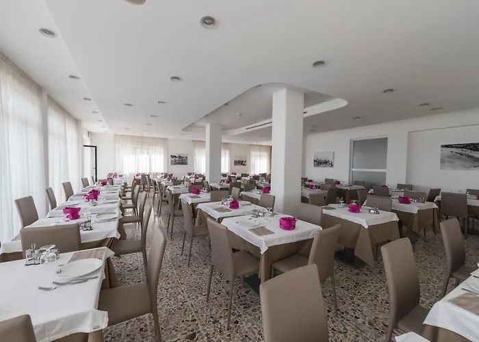 Отель Olimpo Сан-Бенедетто-дель-Тронто